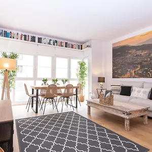 Henao Park De Suites, En Pleno Centro Con Garaje Directo Bilbao